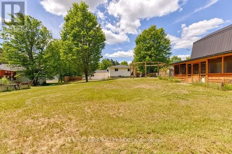 314 Carla Street Petawawa ON K8H 3N2