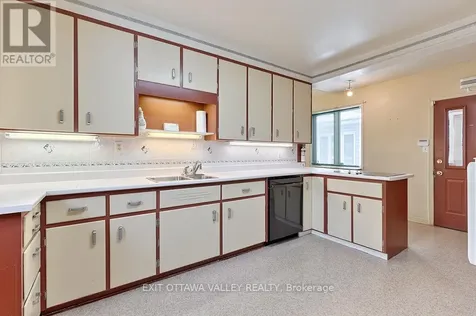 415 Trafalgar Road Pembroke ON K8A 5B3