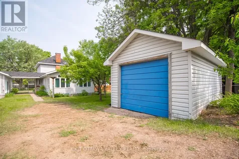 415 Trafalgar Road Pembroke ON K8A 5B3