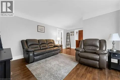 722 Burgess Avenue Hamilton ON L8H 6J4