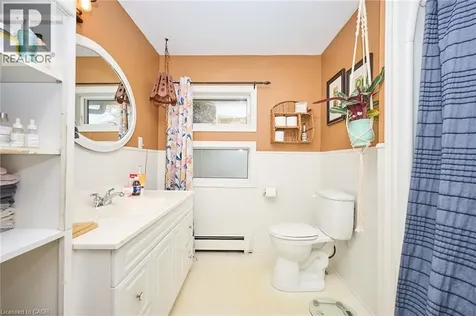 123 Fairview Avenue West Dunnville ON N1A 1M2