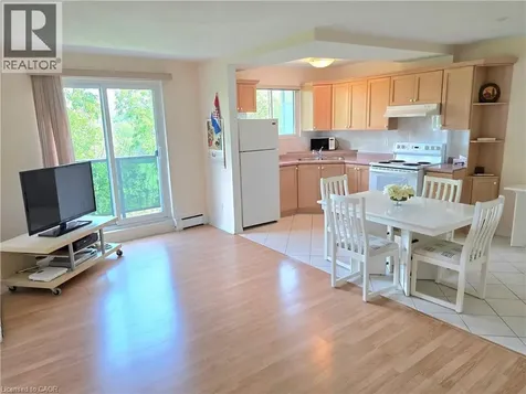 2373 King Street East Hamilton ON L8K 1X9