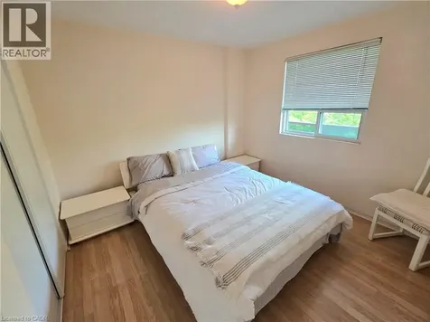 2373 King Street East Hamilton ON L8K 1X9