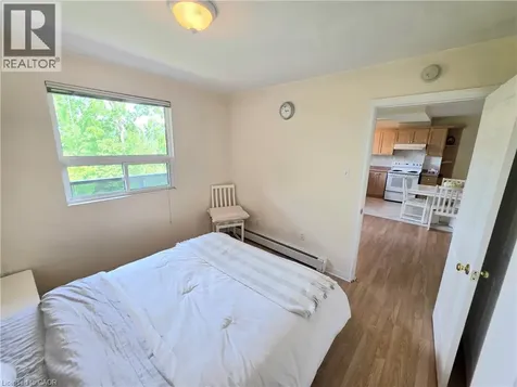 2373 King Street East Hamilton ON L8K 1X9