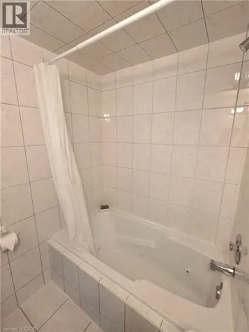 2373 King Street East Hamilton ON L8K 1X9