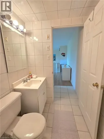 2373 King Street East Hamilton ON L8K 1X9