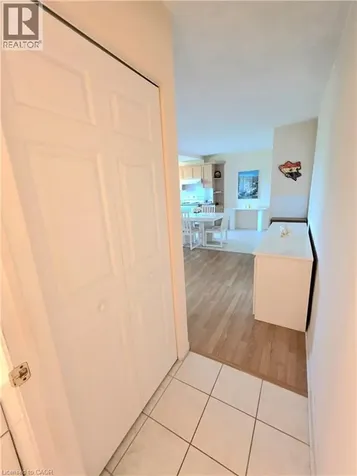 2373 King Street East Hamilton ON L8K 1X9