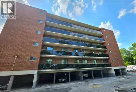 2373 King Street East Hamilton ON L8K 1X9