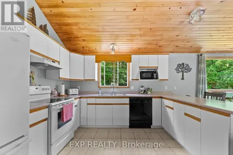 230 Kartuzy Road Madawaska Valley ON K0J 1B0