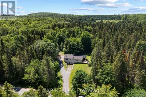 230 Kartuzy Road Madawaska Valley ON K0J 1B0