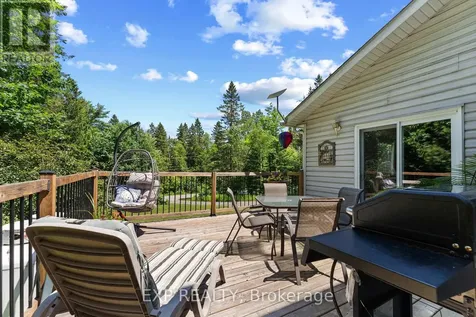 230 Kartuzy Road Madawaska Valley ON K0J 1B0