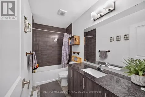 45 Wheatfield Road Barrie ON L9J 0T5