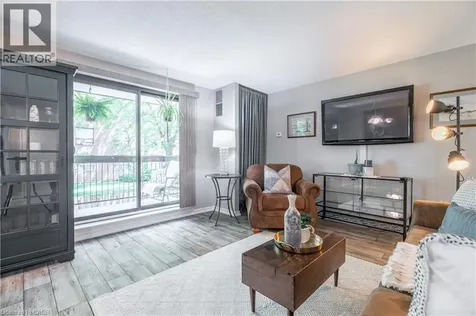 966 Queenston Road Stoney Creek ON L8G 1B7