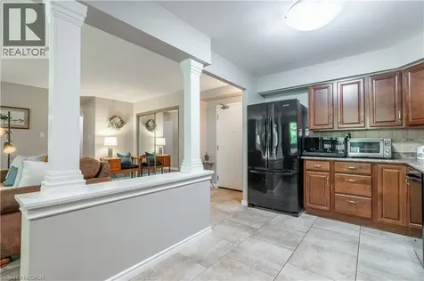 966 Queenston Road Stoney Creek ON L8G 1B7