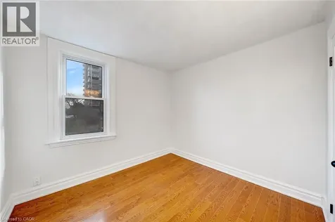 73 Peter Street Hamilton ON L8R 1T4