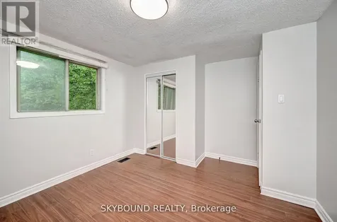 48 Cluthe Crescent Kitchener ON N2P 1M8