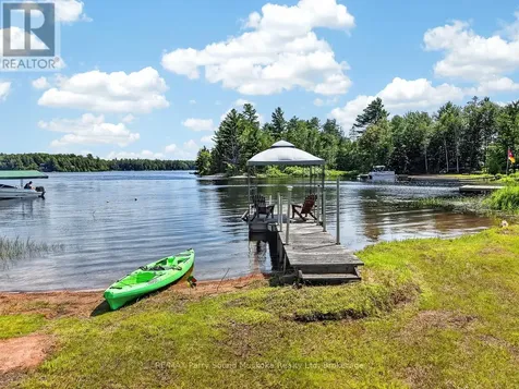 101 Chain Of Lakes Road Seguin ON P2A 2W9