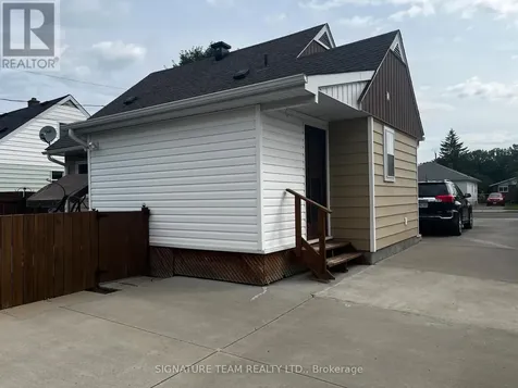 24 Peter Street Renfrew ON K7V 1H8