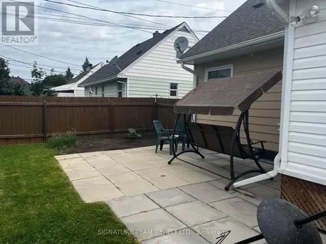 24 Peter Street Renfrew ON K7V 1H8