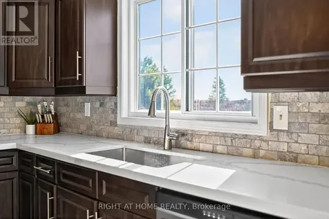 8 Talbot Road Haldimand ON N0A 1C0