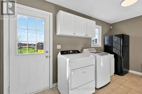 8 Talbot Road Haldimand ON N0A 1C0