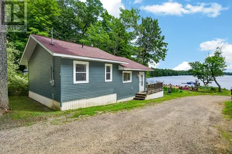 7 Silver Point Road Seguin ON P2A 2W8