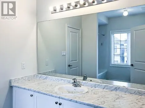 77 Brookfam Street Richmond Hill ON L4S 0H9