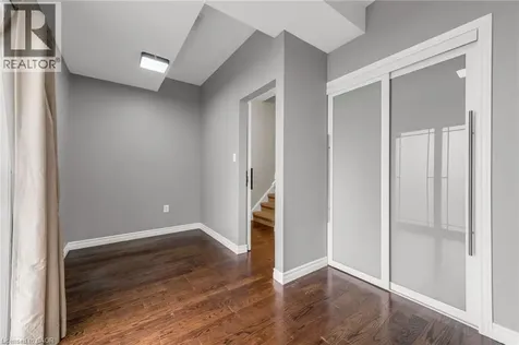 8 Hemlock Way Grimsby ON L3M 0B5