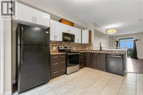 8 Hemlock Way Grimsby ON L3M 0B5
