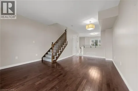 8 Hemlock Way Grimsby ON L3M 0B5