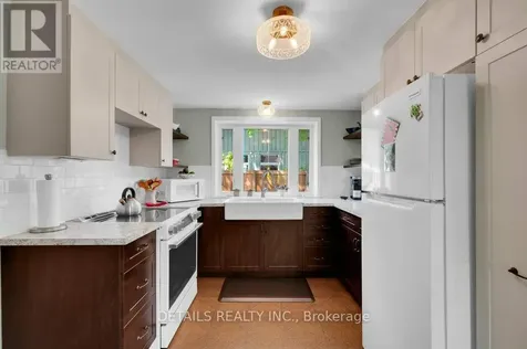 205 Lewis Street West Merrickville-wolford ON K0G 1N0