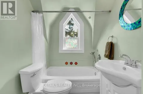 205 Lewis Street West Merrickville-wolford ON K0G 1N0