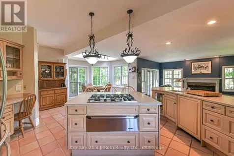 403 Bay Street Orillia ON L3V 3X5
