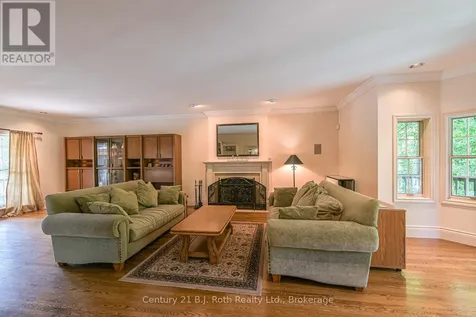 403 Bay Street Orillia ON L3V 3X5