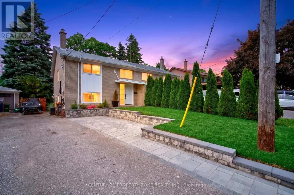 121 Saint Lucie Drive Toronto (humbermede) ON M9M 1T4