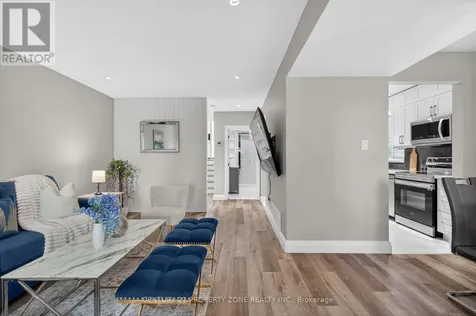 121 Saint Lucie Drive Toronto (humbermede) ON M9M 1T4