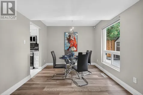 121 Saint Lucie Drive Toronto (humbermede) ON M9M 1T4