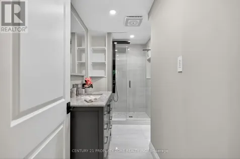 121 Saint Lucie Drive Toronto (humbermede) ON M9M 1T4