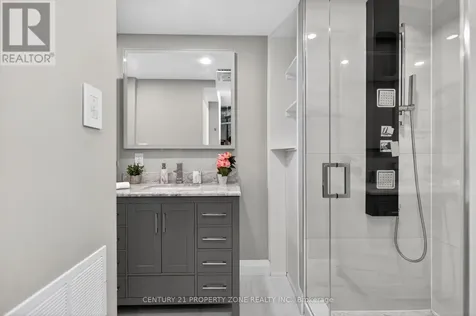 121 Saint Lucie Drive Toronto (humbermede) ON M9M 1T4