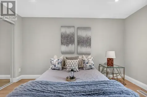 121 Saint Lucie Drive Toronto (humbermede) ON M9M 1T4