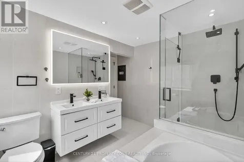 121 Saint Lucie Drive Toronto (humbermede) ON M9M 1T4