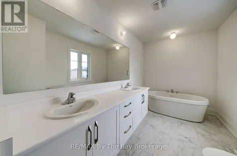 64 Amber Drive Wasaga Beach ON L9Z 0R9