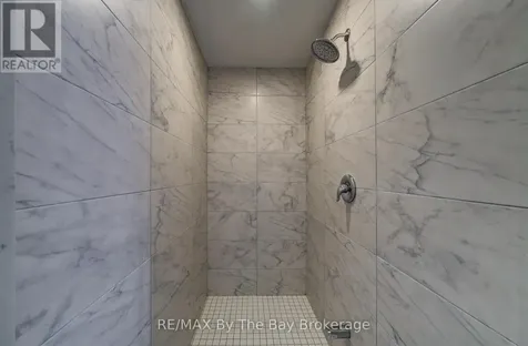 64 Amber Drive Wasaga Beach ON L9Z 0R9