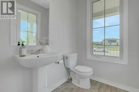 133 Celestial Grove Ottawa ON K2J 6S8