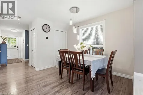 128 Houghton Street Cambridge ON N1C 4L3