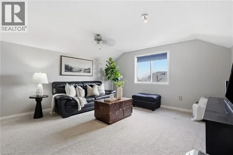 128 Houghton Street Cambridge ON N1C 4L3