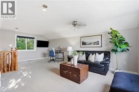 128 Houghton Street Cambridge ON N1C 4L3