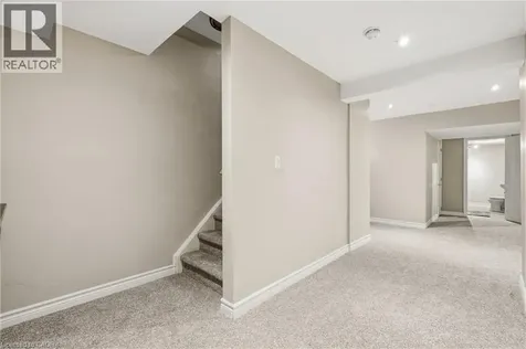 128 Houghton Street Cambridge ON N1C 4L3