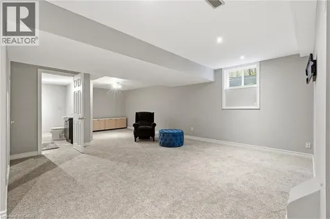 128 Houghton Street Cambridge ON N1C 4L3