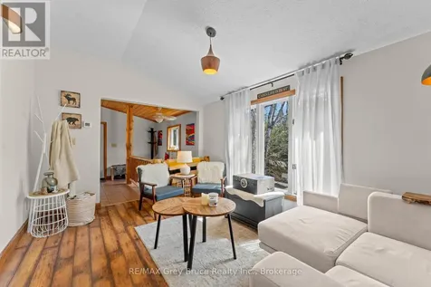 1535 15 Sideroad South Bruce Peninsula ON N0H 2T0